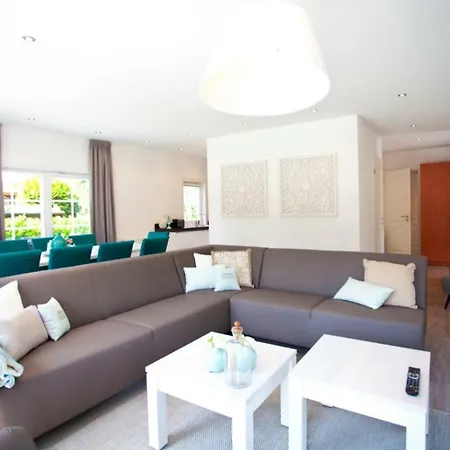 Be Deluxe 10 Personen *